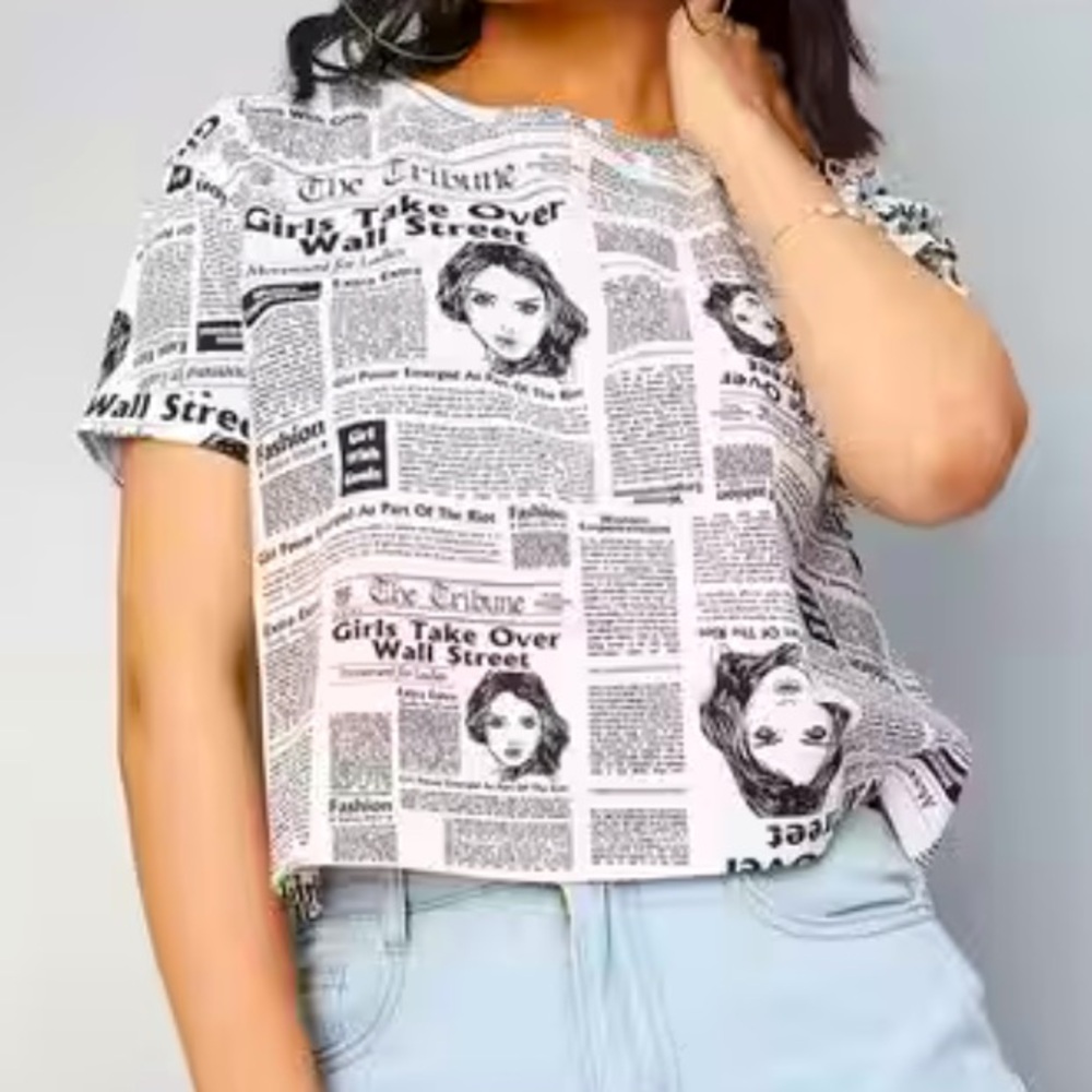 Newspaper Print Women's cotton Top size‎ small